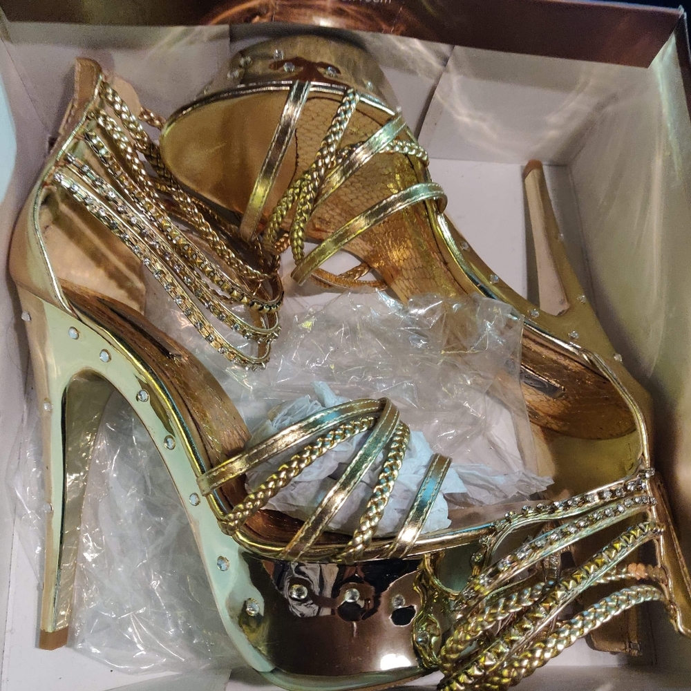 BNIB Designer stilettos